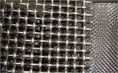 筛网在金属结构制造中的关键功能与应用解析